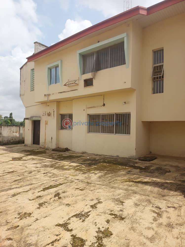 1 bedroom Block Of Flats For Sale Durumi Abuja Phase 2  - 8