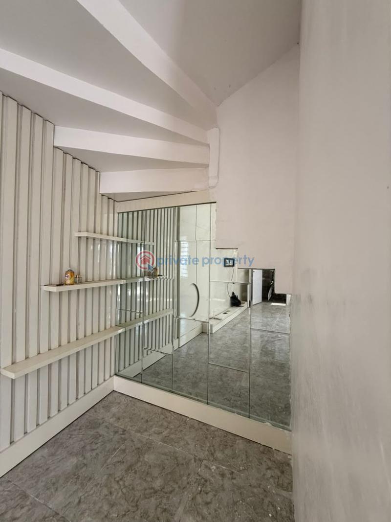 Studio Apartment For Rent Royal Mews 11a Lekki Lagos - 1