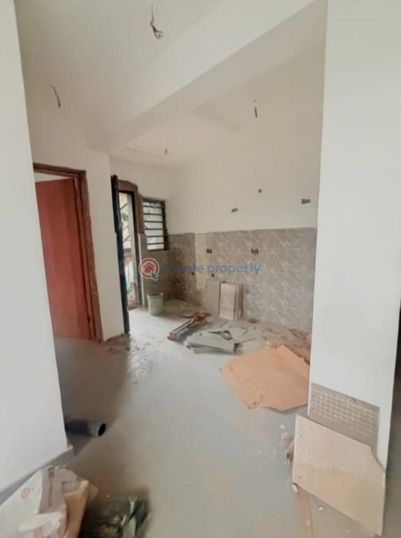 3 bedroom Block Of Flats For Sale Maryland Lagos - 8