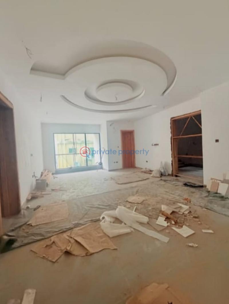 3 bedroom Block Of Flats For Sale Maryland Lagos - 2