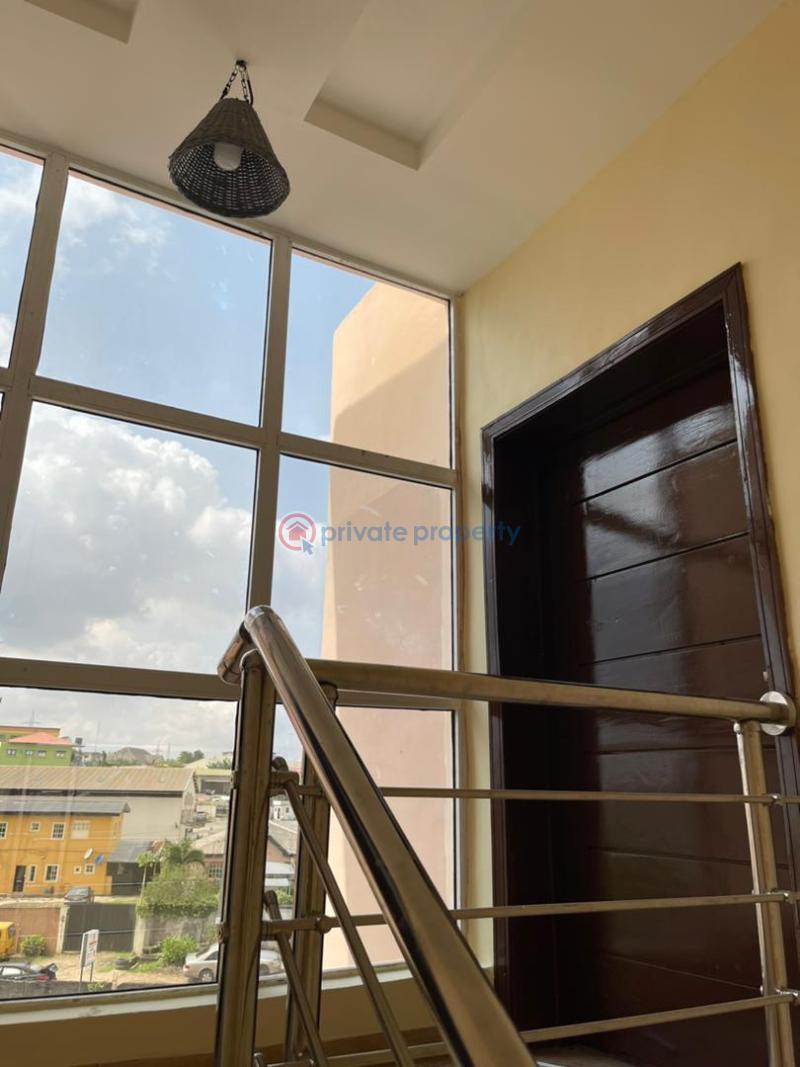 Beautiful units of 3-bedroom apartments with bq for sale at maryland - 26 3 bedroom Flat & Apartment For Sale Ikeja Mende Maryland Lagos - 26