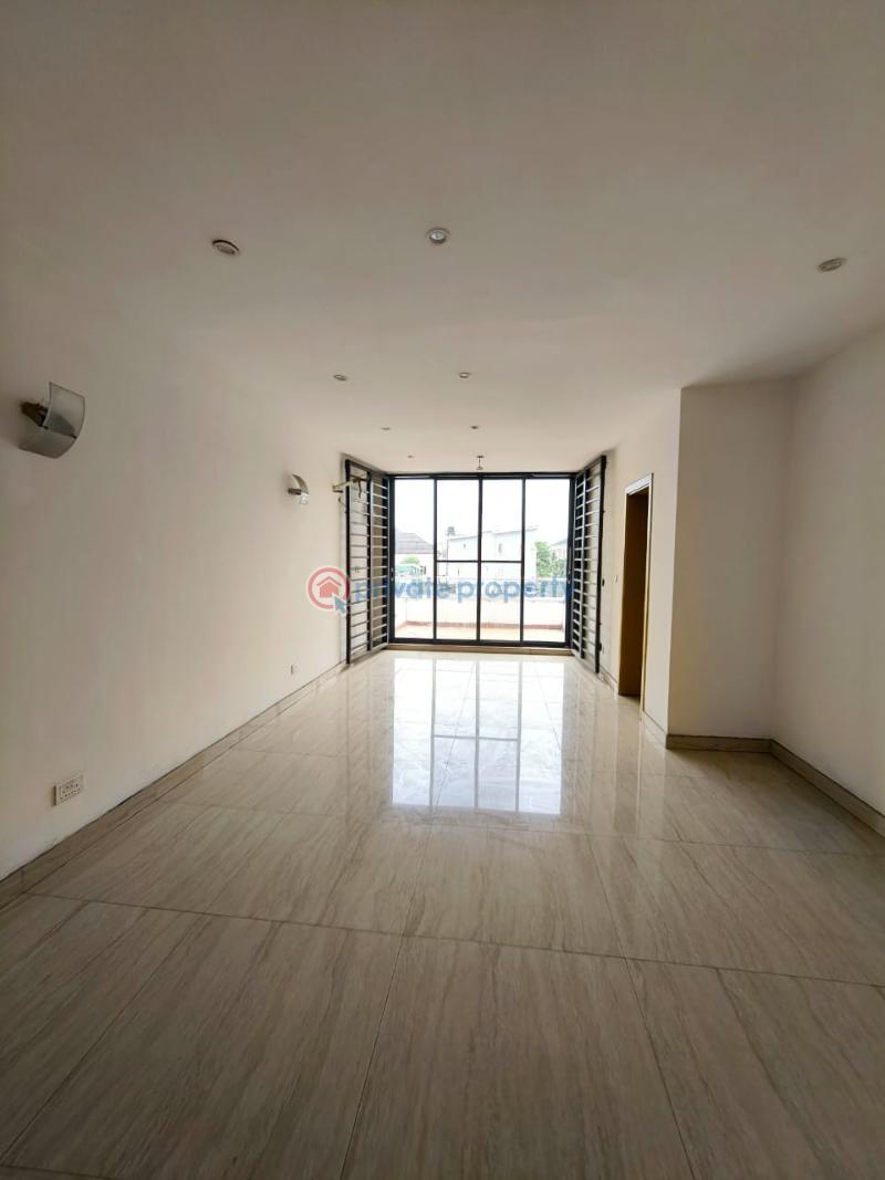 4 bedroom Townhouse For Rent Chevron Drive Lekki Lagos - 11