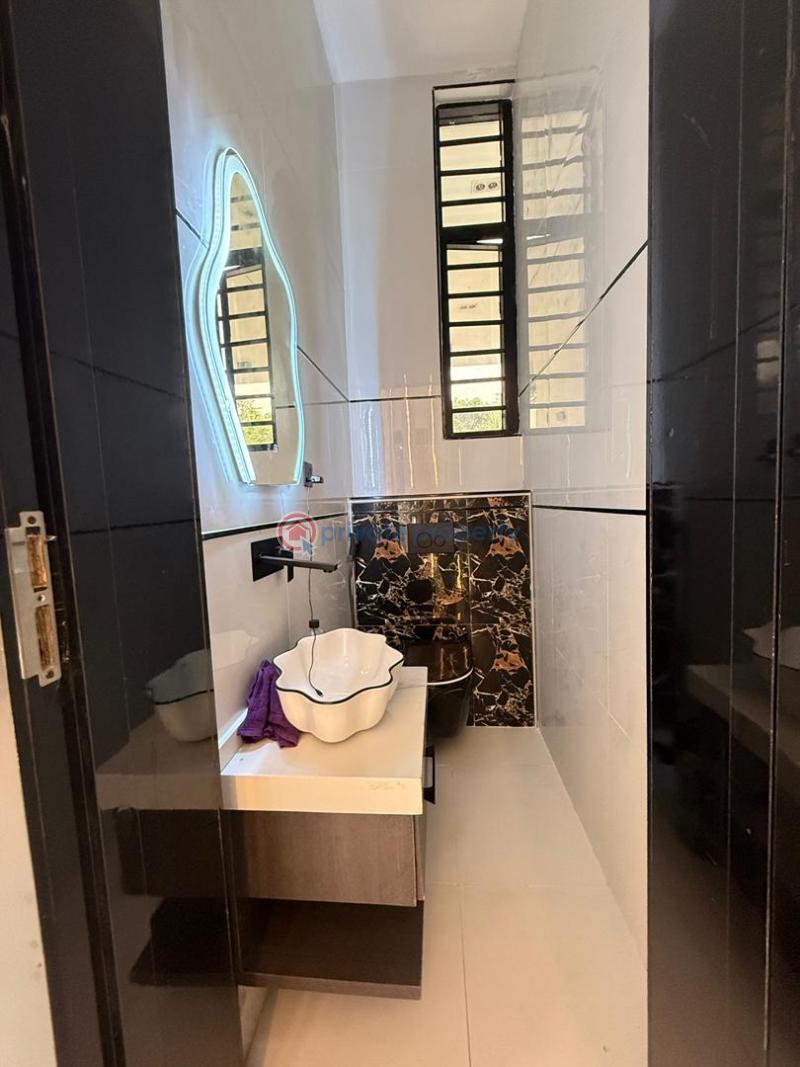 5 bedroom Detached Duplex For Sale Vgc Victoria Garden City Lekki Lagos - 9