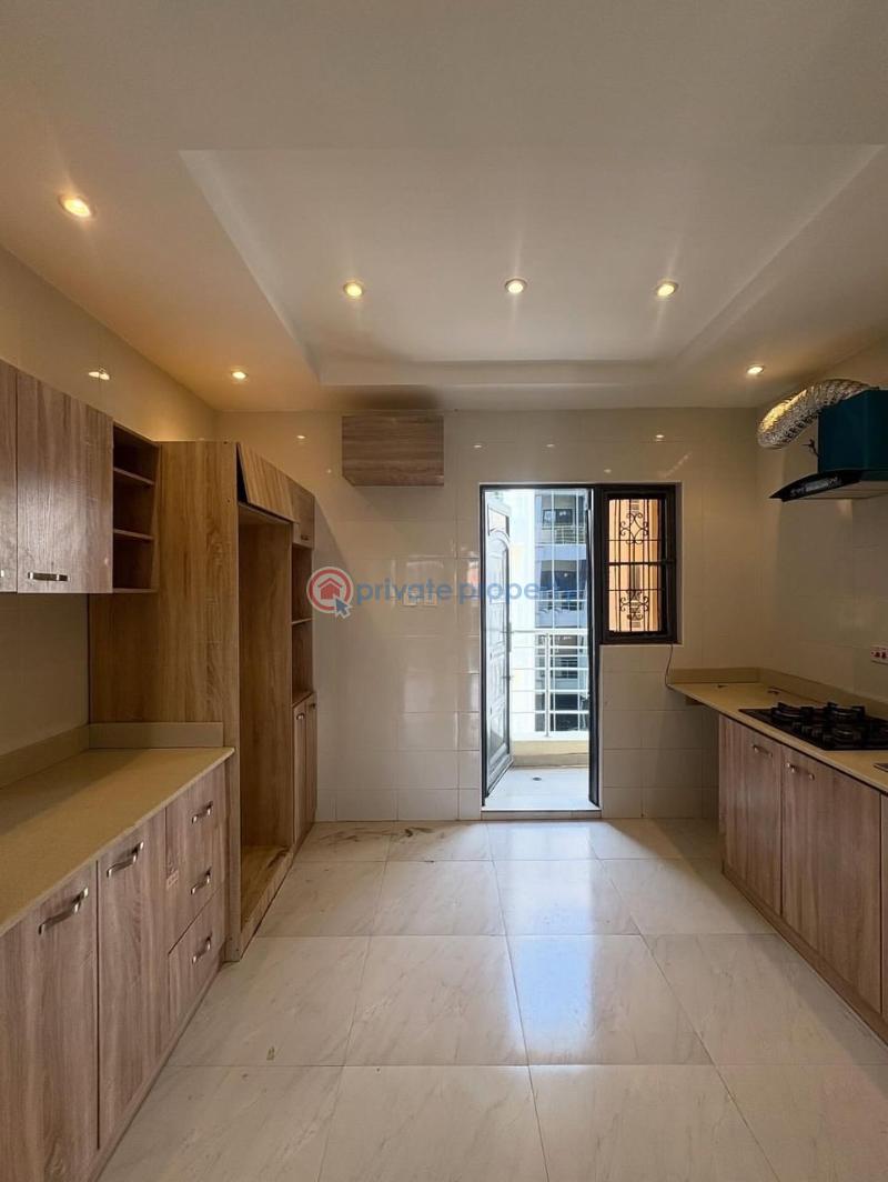 Beautifully built 2bedroom apartment with swimmingpool and gym - 4 2 bedroom Block Of Flats For Rent Ikate Elegushi Lekki Lagos - 4