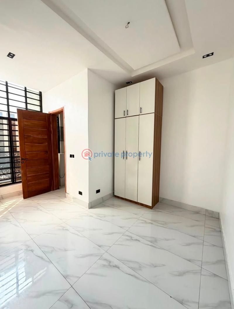 2 bedroom Block Of Flats For Sale Chevron Drive Lekki Lagos - 4
