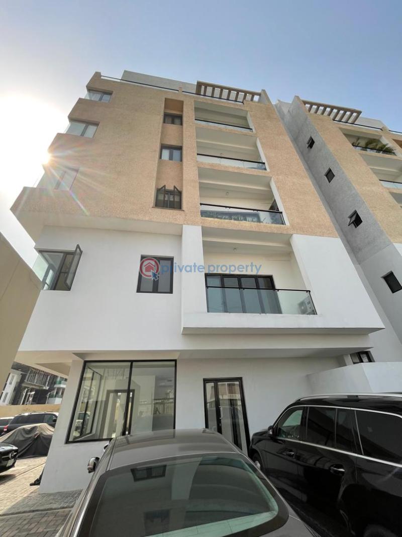 3 bedroom Shared Apartment For Sale Mojisola Onikoyi Estate Lagos - 0