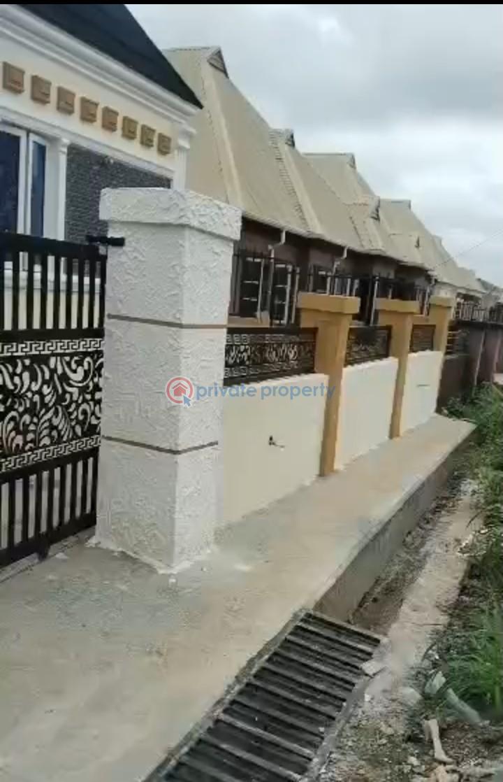 3 bedroom House For Sale Rccg Camp Mokoloki Asipa Obafemi Owode Ogun - 1
