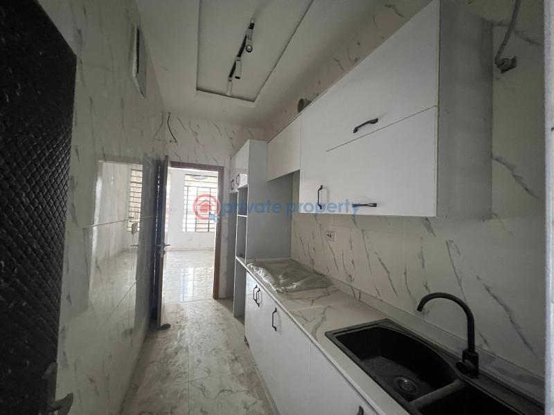 Beautifully built 3 bedrooms  terrace for sale - 6 3 bedroom Terrace For Sale Ikota Lekki Lagos - 6