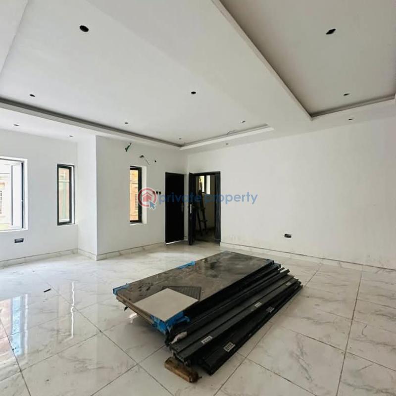 3 bedroom Flat & Apartment For Sale Gbagada Lagos - 2