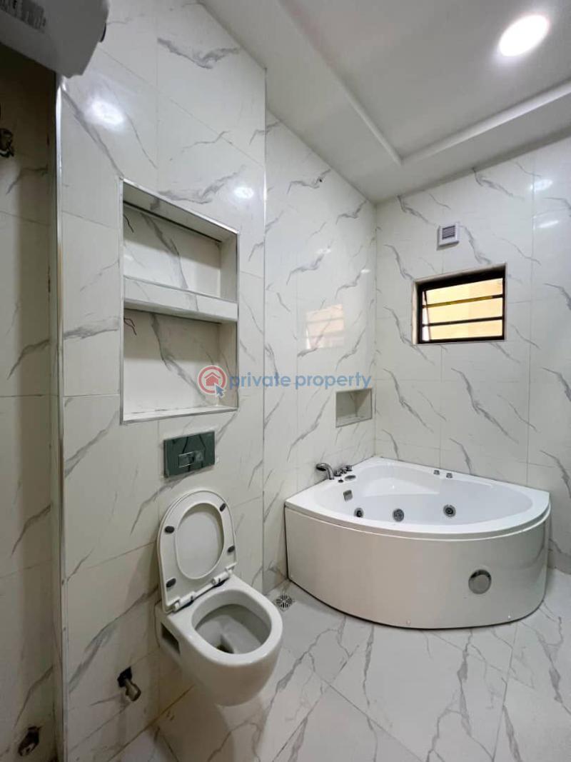 4 bedroom Semi detached Duplex For Sale Chevron Drive Lekki Lagos - 3