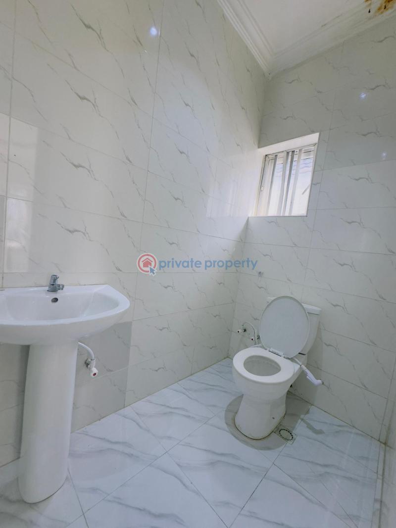 4 bedroom Semi detached Duplex For Sale Magdo Phase 1 Magodo Isheri Ikeja Lagos - 7