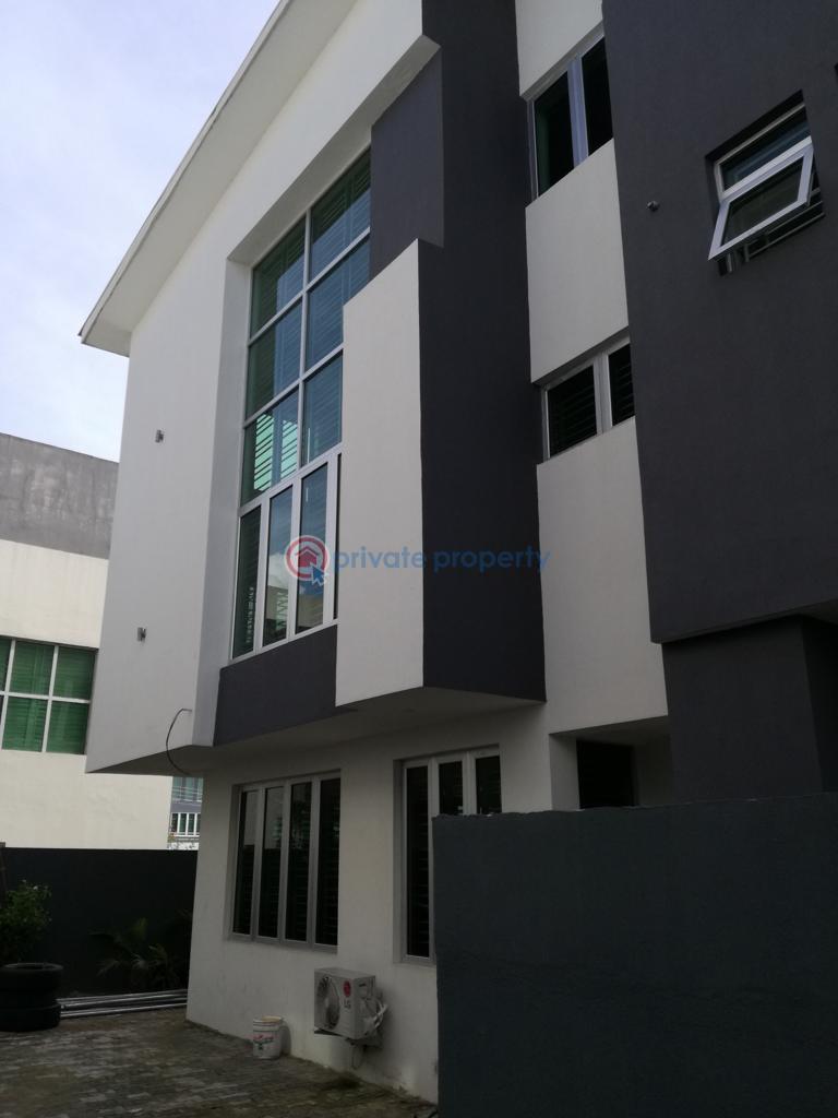 For sale 4 bedroom Duplex Richmond Gate Estate Ikate Elegushi Lekki