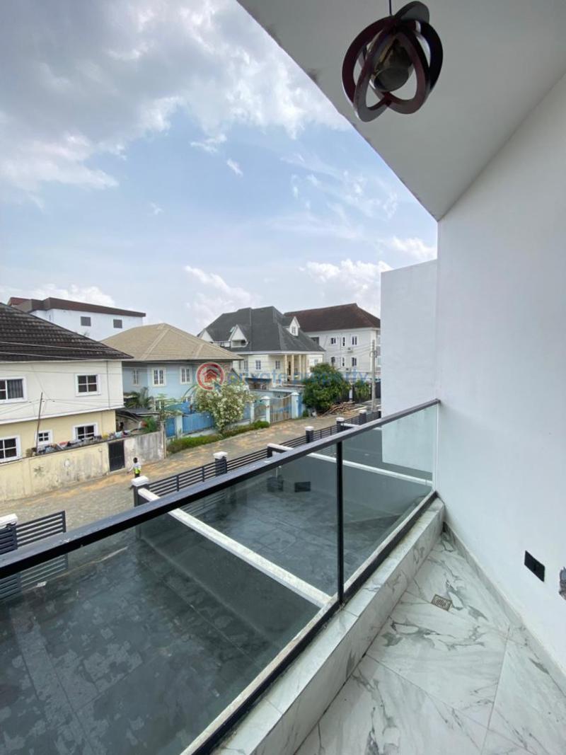 4 bedroom Semi detached Duplex For Sale Idado Lekki Lagos - 10