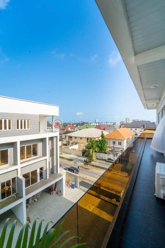 4 bedroom Terraced Duplex For Sale Lekki Phase 1 Lagos - 2