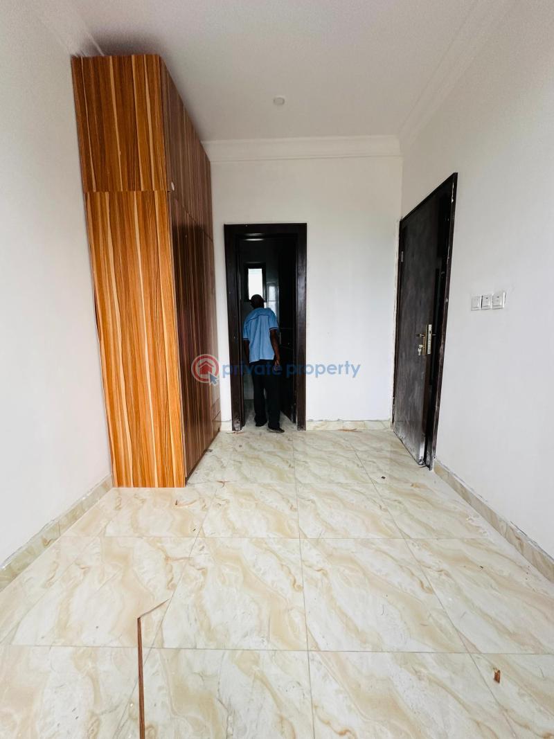 4 bedroom Terraced Duplex For Sale Yaba Lagos - 7