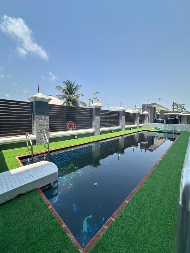 4 bedroom Terraced Duplex For Sale Victoria Island Lagos - 3