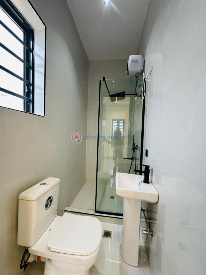 Beautifully built 4bedroom detached duplex with bq - 11 4 bedroom Detached Duplex For Sale Ajah Lagos - 11