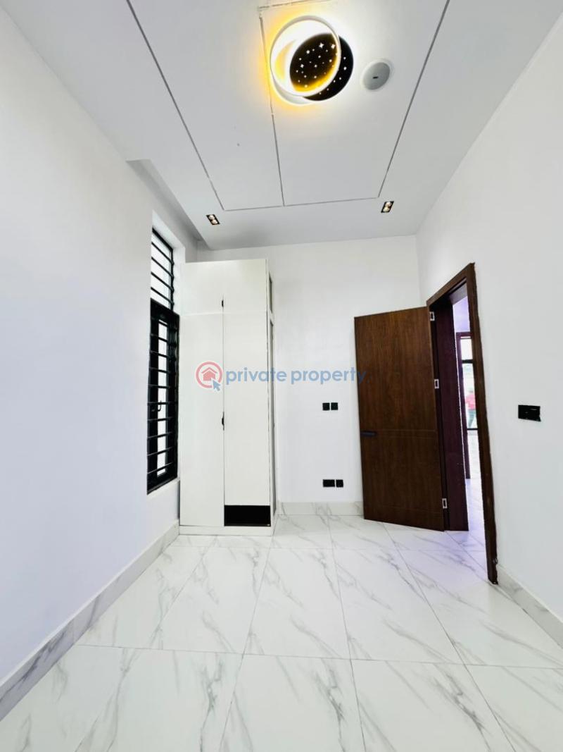 Beautifully built 4bedroom detached duplex with bq and swimmingpool - 11 4 bedroom Detached Duplex For Sale Ajah Lagos - 11