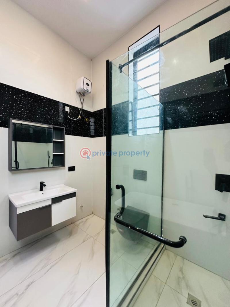 Beautifully built 4bedroom detached duplex with bq and swimmingpool - 10 4 bedroom Detached Duplex For Sale Ajah Lagos - 10