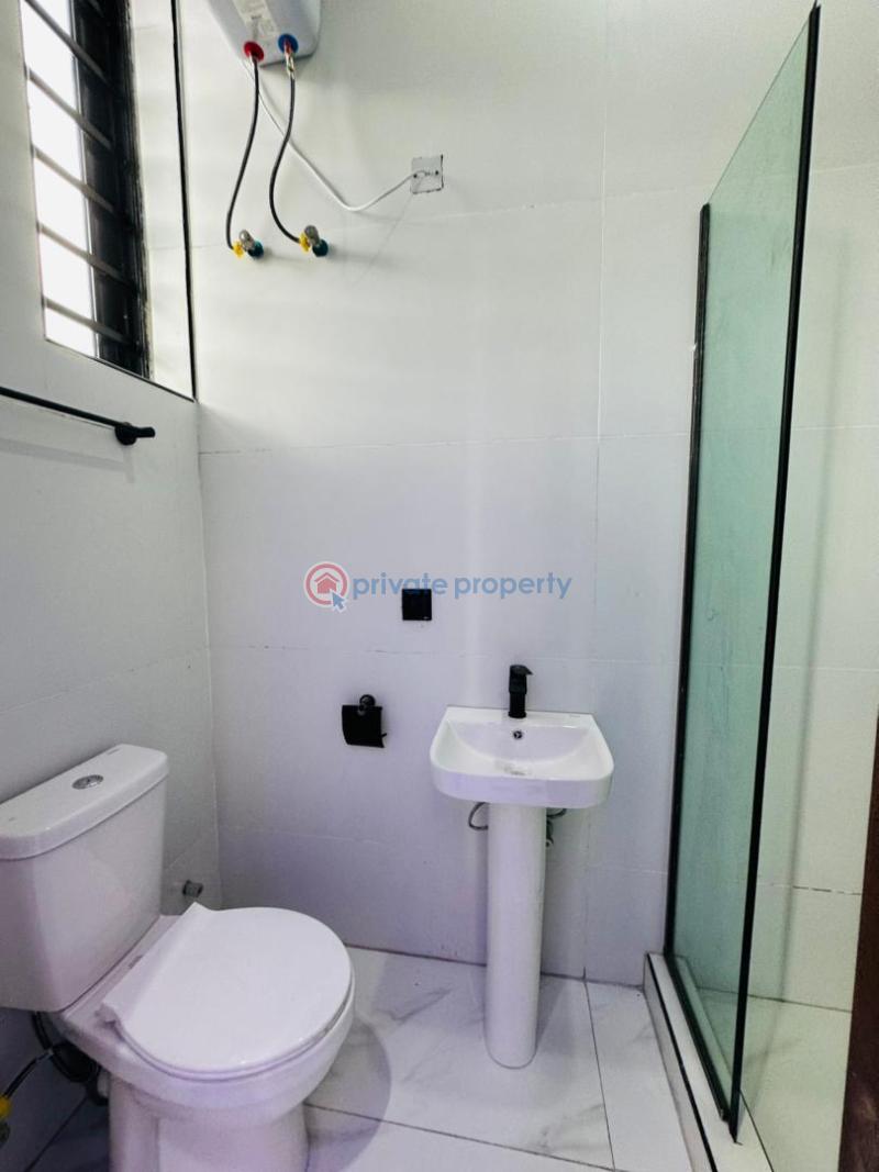 Beautifully built 4bedroom detached duplex with bq and swimmingpool - 17 4 bedroom Detached Duplex For Sale Ajah Lagos - 17