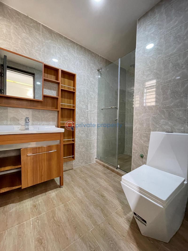 4 bedroom Detached Duplex For Sale Surulere Lagos - 6