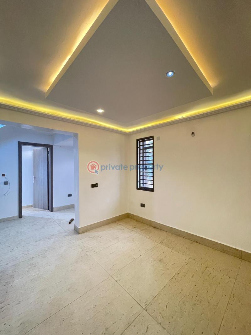 4 bedroom Detached Duplex For Sale Surulere Lagos - 1