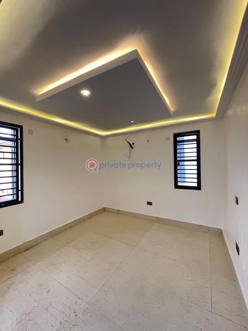 4 bedroom Detached Duplex For Sale Surulere Lagos - 8