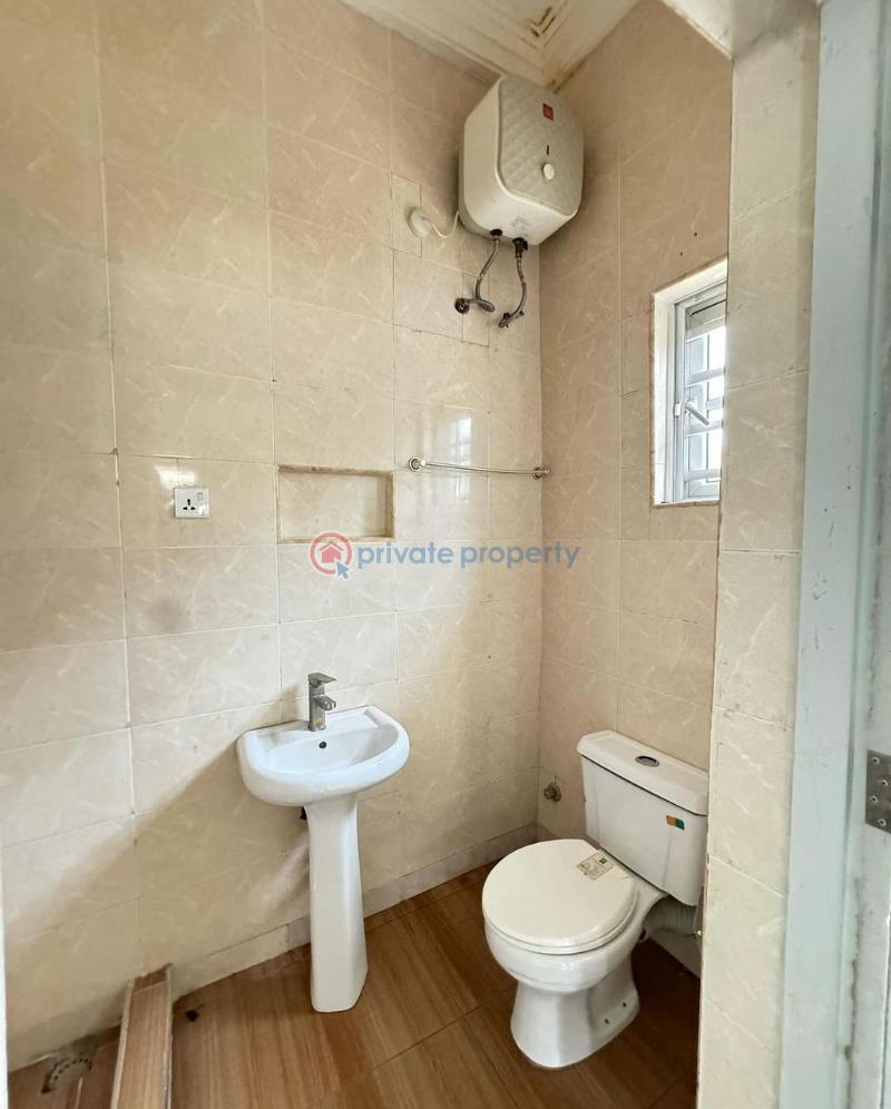 4 bedroom Terraced Duplex For Sale Ilupeju Lagos. Ilupeju Lagos - 2