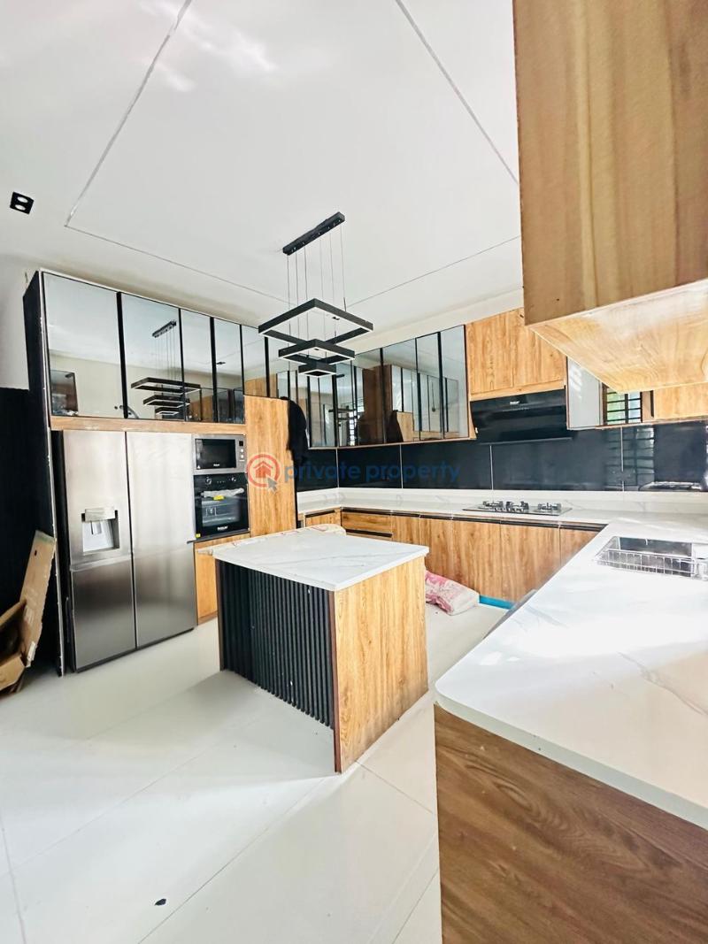 5 bedroom Detached Duplex For Sale Ikota Lekki Lagos - 4