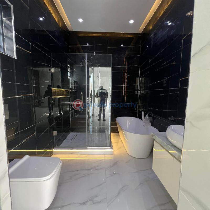 5 bedroom Detached Duplex For Sale Awoyaya Ajah Lagos - 4