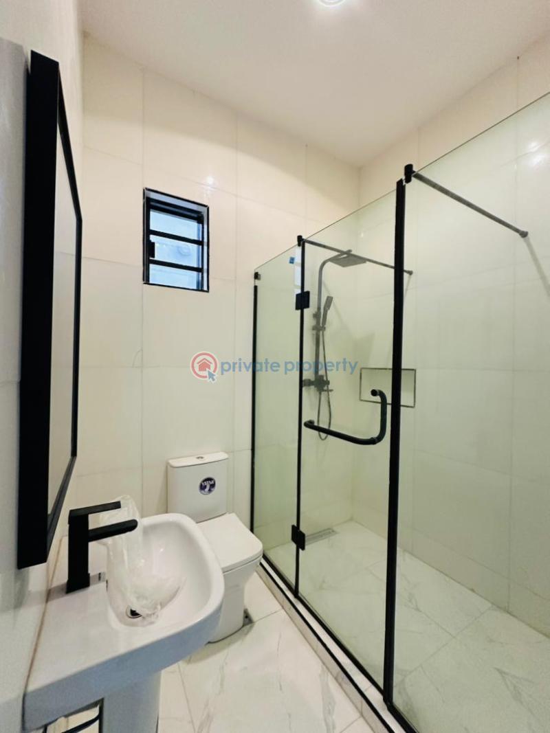 5 bedroom Detached Duplex For Sale Chevron Drive Lekki Lagos - 11