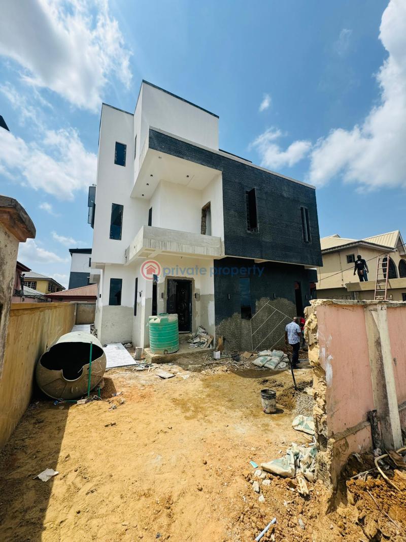 5 bedroom Detached Duplex For Sale Magodo GRA Phase 1 Ojodu Lagos - 1