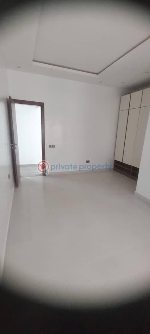 5 bedroom Detached Duplex For Sale Chevron Drive Lekki Lagos - 5