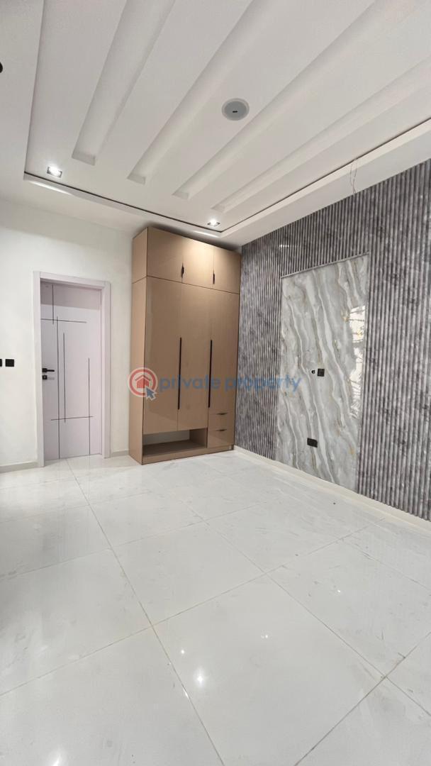 5 bedroom Detached Duplex For Sale Chevron Toll Gate Lekki Lagos - 17