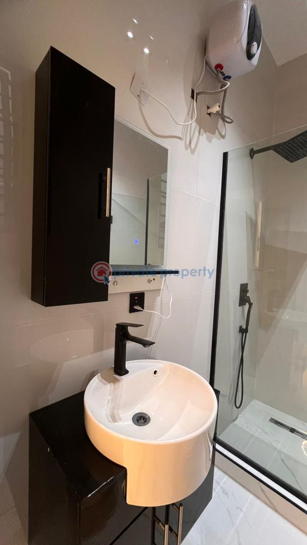 5 bedroom Detached Duplex For Sale Chevron Toll Gate Lekki Lagos - 3