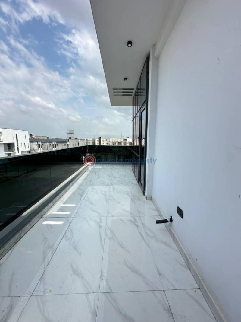 5 bedroom House For Sale Lekki County Lekki Lagos - 0