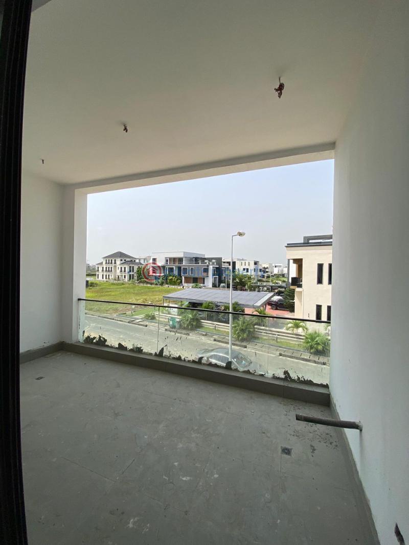 5 bedroom Semi detached Duplex For Sale Ikate Lekki Lagos - 1