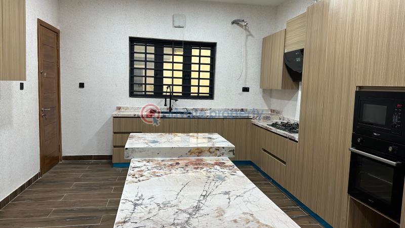 Beautifully built five bedroom detached house with penthouse and maid's room in royal gardens estate, lekki - 5 5 bedroom Detached Duplex For Sale Royal Gardens Estate, Ajah Lekki Lekki Expressway Lagos - 5
