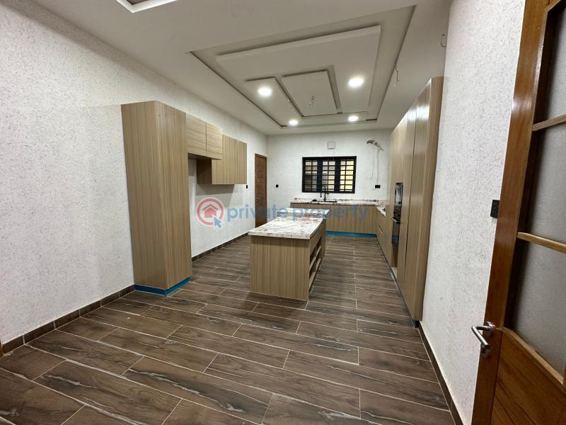 Beautifully built five bedroom detached house with penthouse and maid's room in royal gardens estate, lekki - 3 5 bedroom Detached Duplex For Sale Royal Gardens Estate, Ajah Lekki Lekki Expressway Lagos - 3