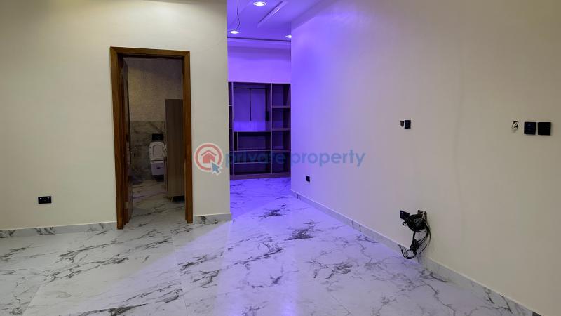 Beautifully built five bedroom detached house with penthouse and maid's room in royal gardens estate, lekki - 22 5 bedroom Detached Duplex For Sale Royal Gardens Estate, Ajah Lekki Lekki Expressway Lagos - 22