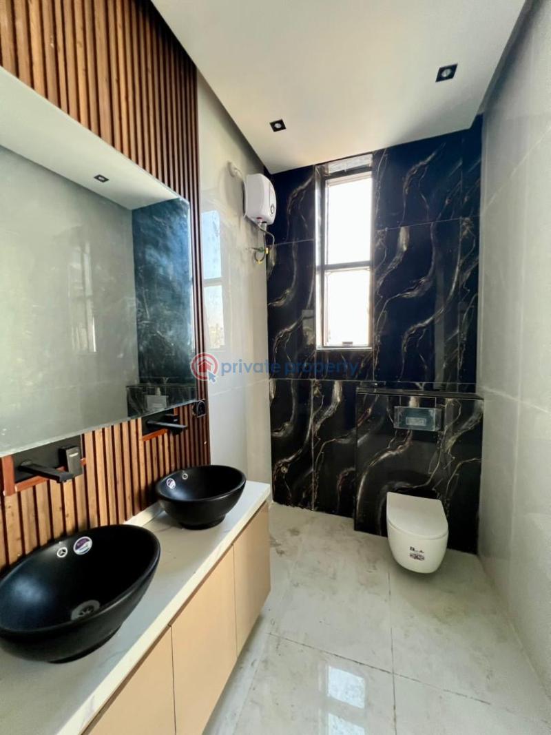 4 bedroom Semi detached Duplex For Sale Chevron Drive Lekki Lagos - 2