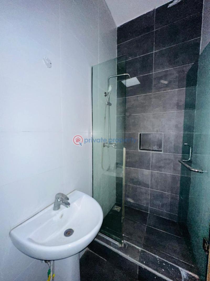 4 bedroom Terraced Duplex For Rent Osapa Lekki Lagos - 8