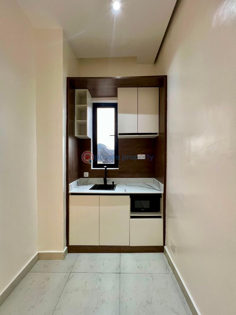 5 bedroom Detached Duplex For Sale Orchid Road Lekki Lagos - 10