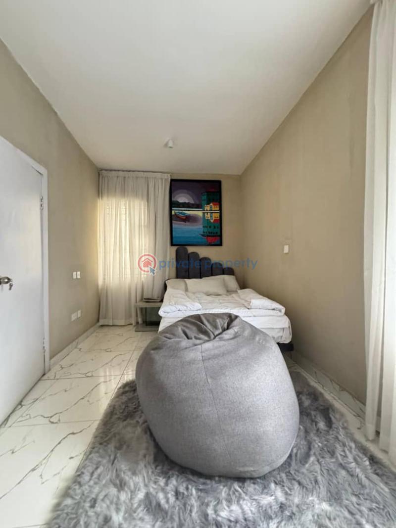 1 bedroom Mini Flat For Sale Surulere Lagos - 10