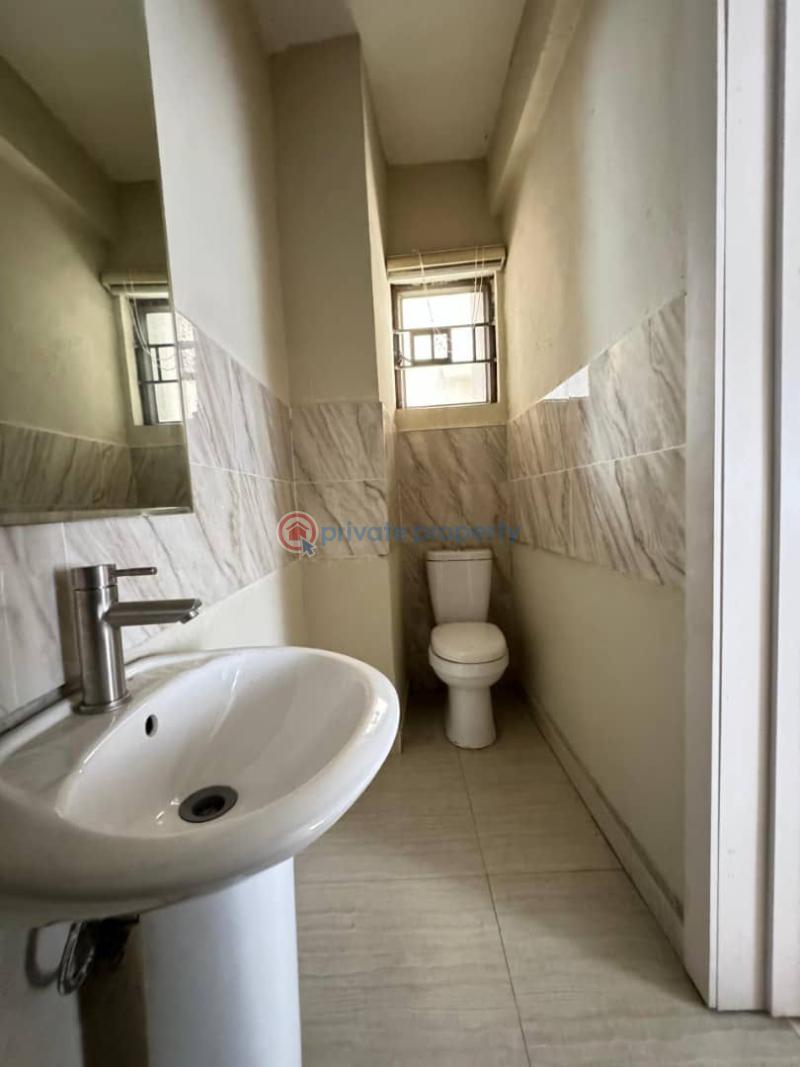 3 bedroom Block Of Flats For Sale Surulere Lagos - 2