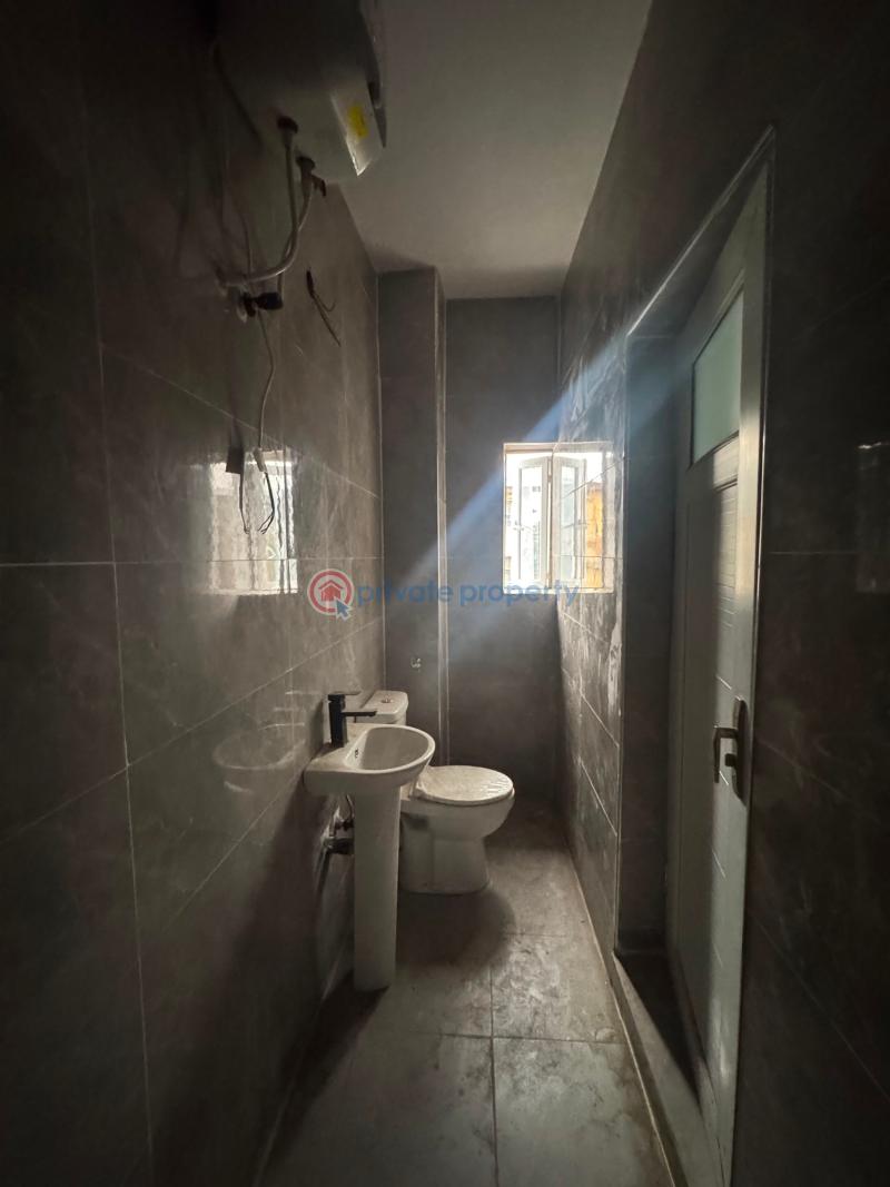 2 bedroom Block Of Flats For Sale Beautifully Crafted 2 Bedroom Apartments , Yaba Yaba Lagos - 8
