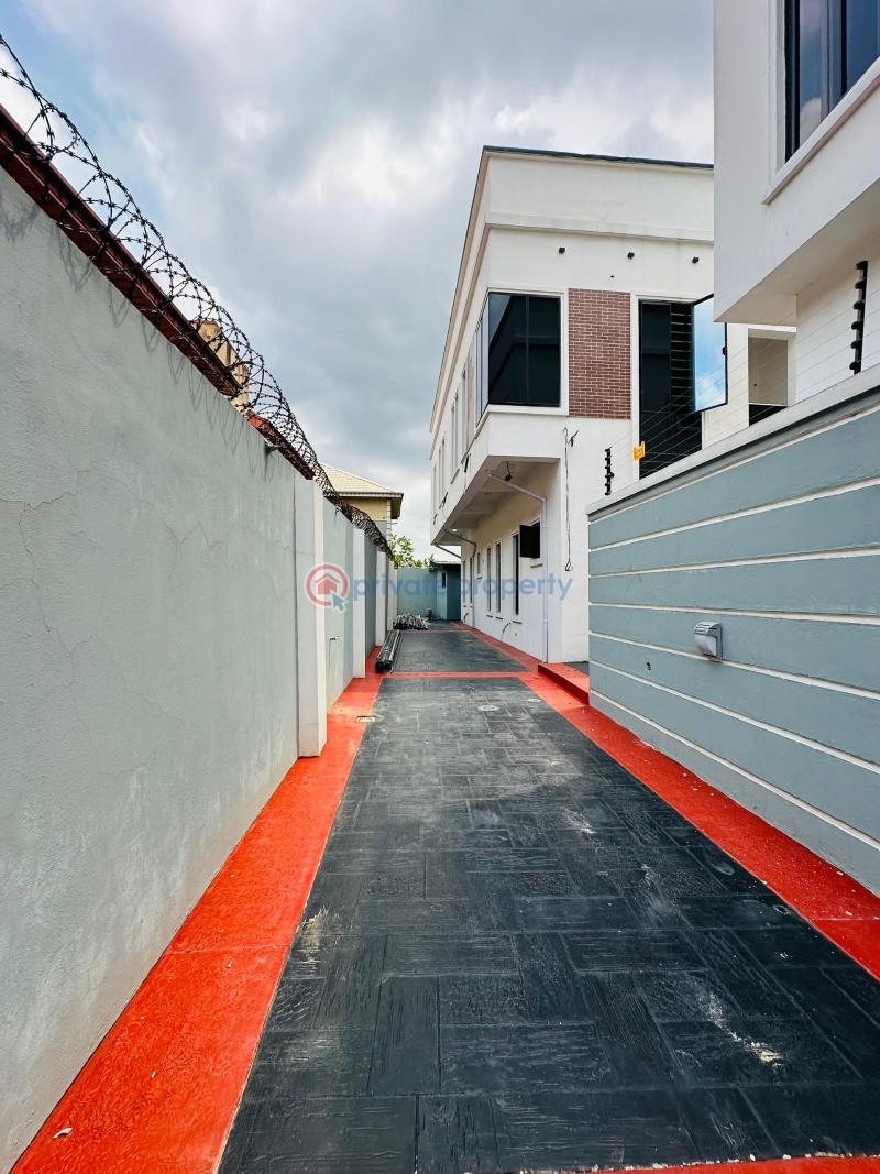 4 bedroom Semi detached Duplex For Sale Gbagada Lagos - 3