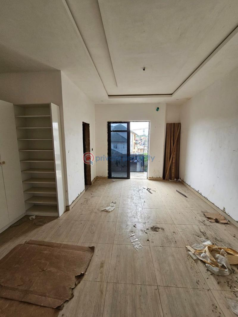4 bedroom Detached Duplex For Sale Gbagada Lagos - 3