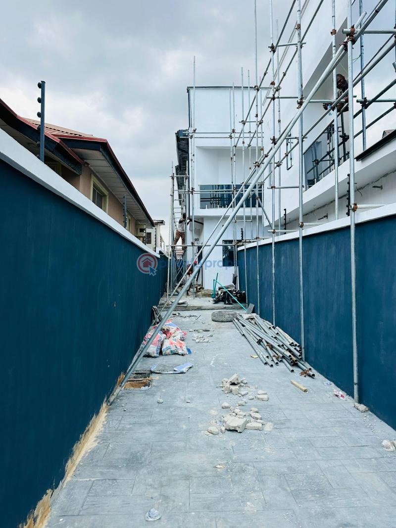 4 bedroom Semi detached Duplex For Sale Gbagada Lagos - 1