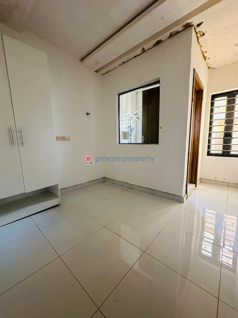 4 bedroom Semi detached Duplex For Sale Magodo GRA Phase 1 Ojodu Lagos - 3